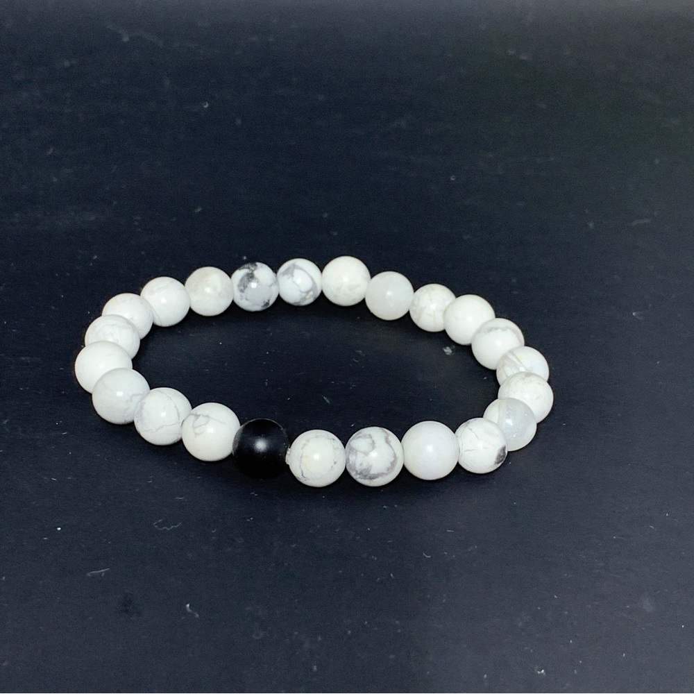 Howlite Stone Lava Rock Healing Bead Bracelet - Picture 9 of 12